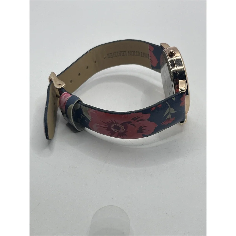 Women's Floral Band Quartz Watch‎ Rose Gold 35mm Case- New Battery